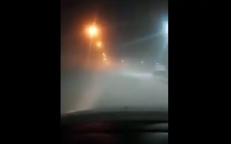 Barrios en una nube de tierra: piden que pase el regador
