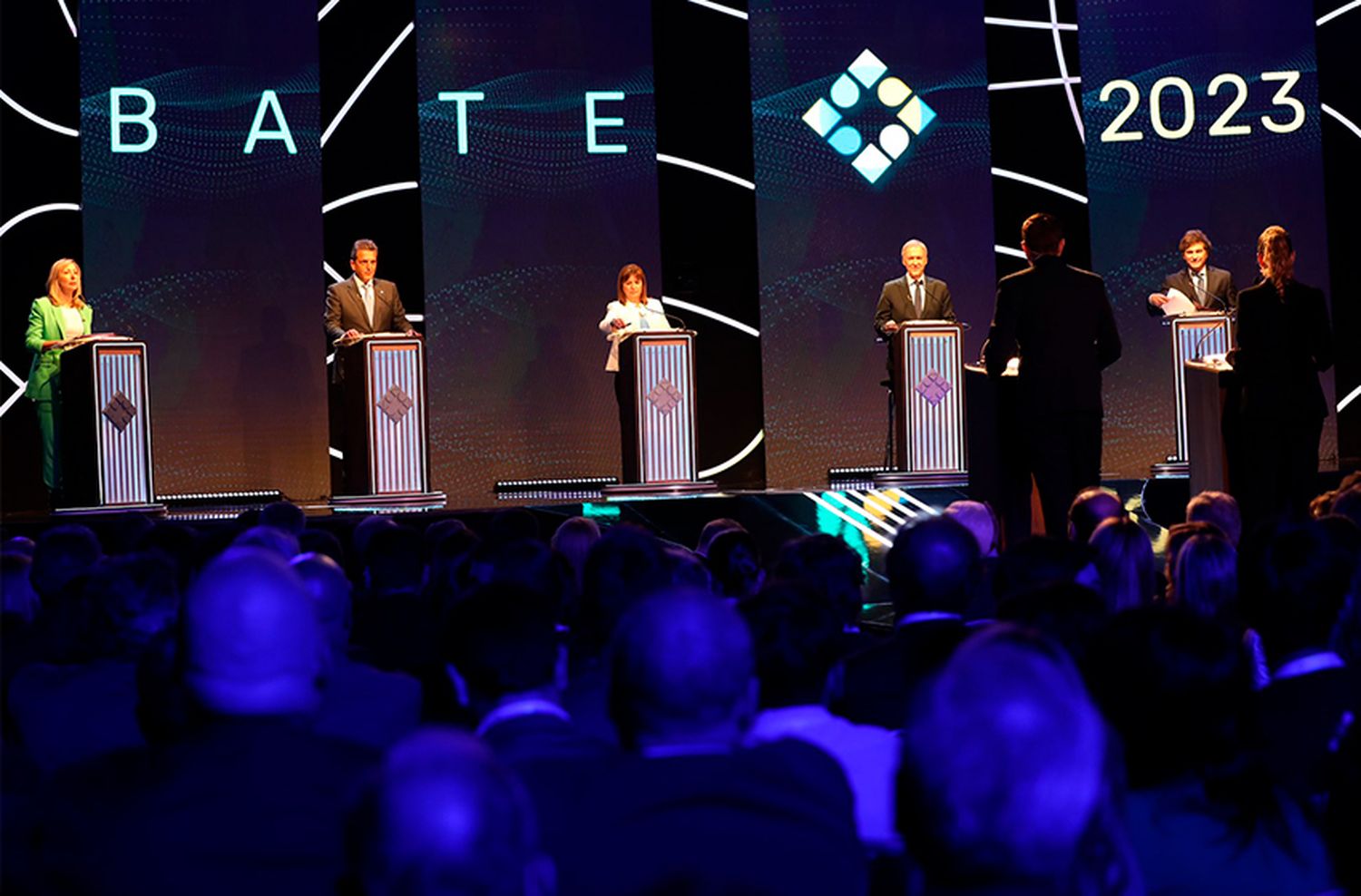 Con fuertes cruces por la economía, Massa y Bullrich buscaron polarizar con Milei en el primer debate presidencial