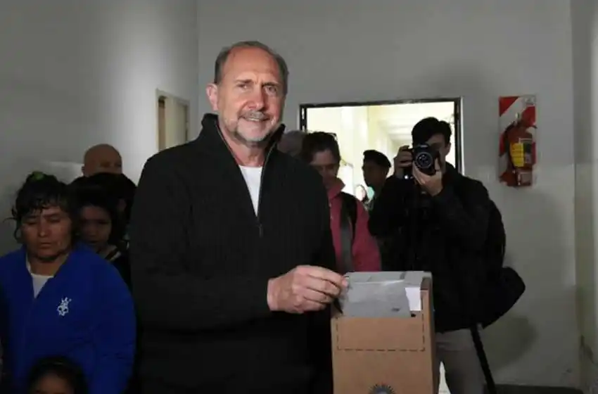 Omar Perotti felicitó a Alberto Fernández y Cristina Kirchner por el triunfo en las PASO