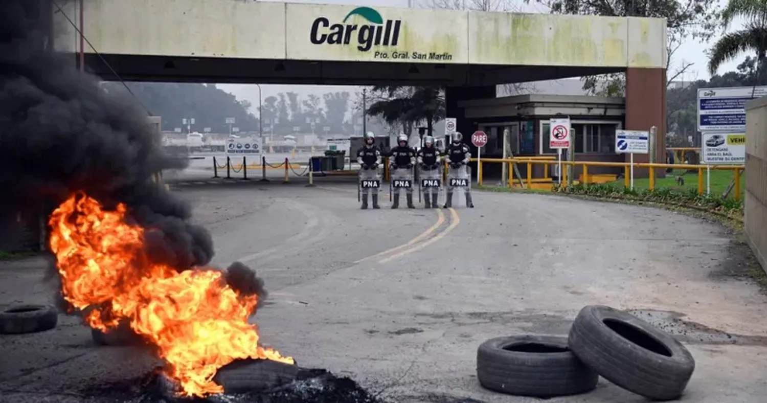 Los gremios acataron la medida y, en las próximas horas, se espera que se normalice la descarga de granos en las plantas afectadas.