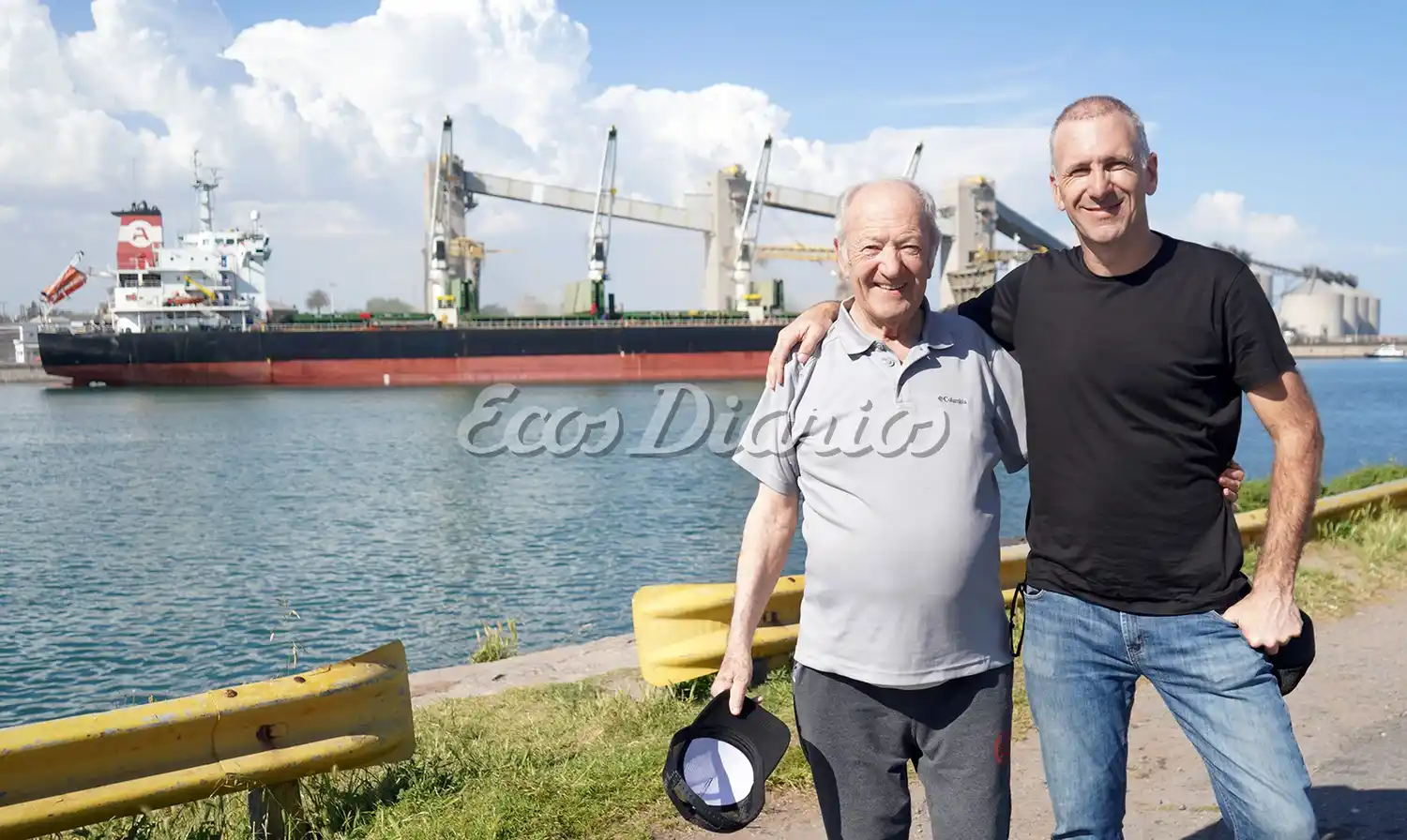 Primer embarque. Juan Leoncio y Juan Bautista Iriberri en Puerto Quequén