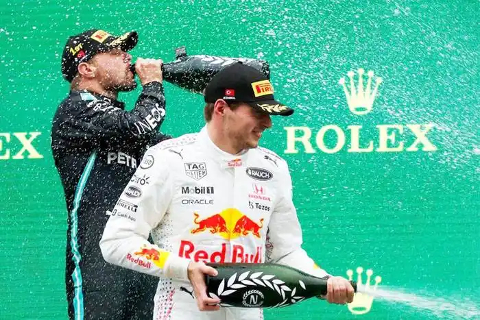 Bottas ganó el Gran Premio de Turquía de la Fórmula 1