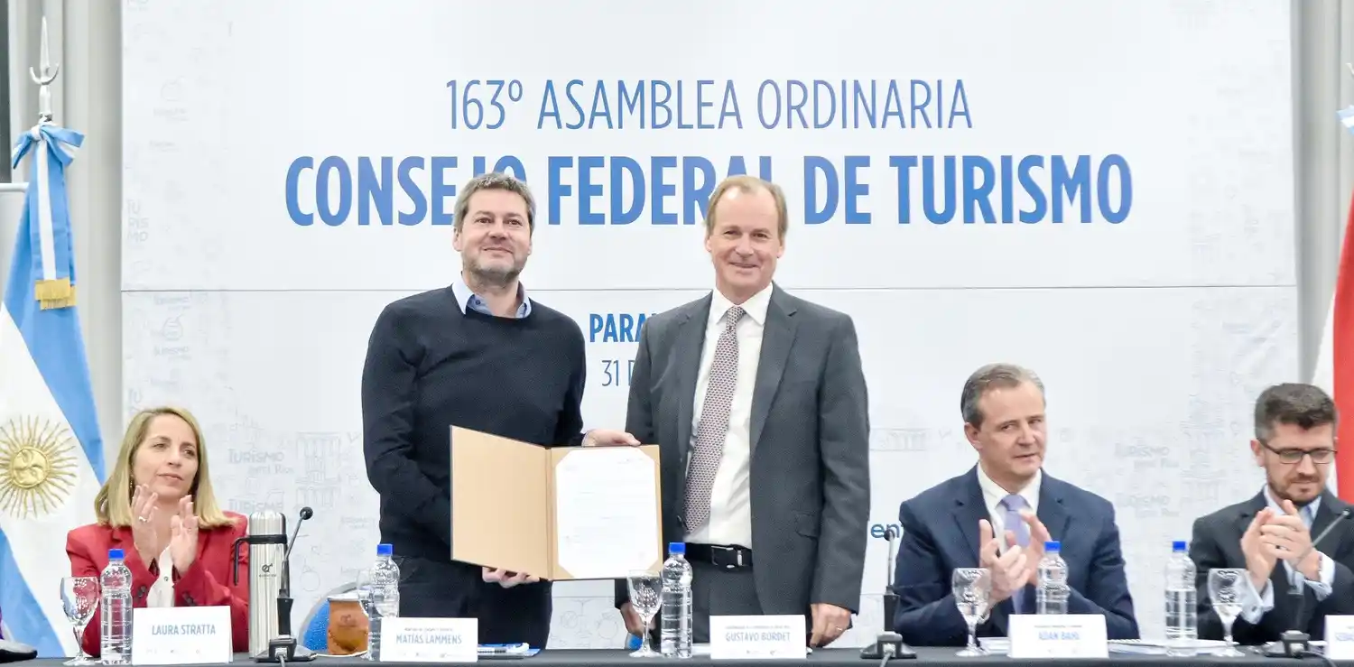 Bordet ratificó su apoyo al turismo con eximición de impuestos, promoción y obras públicas