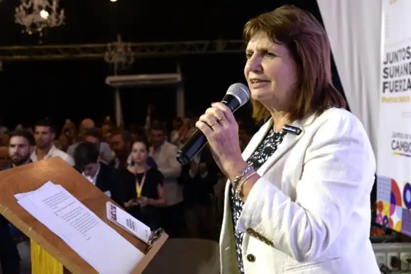 Con duras críticas a la seguridad en Santa Fe, Patricia Bullrich encabezó una actividad en Funes
