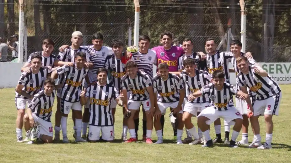 Imágen del plantel de Atletico Mar del Plata