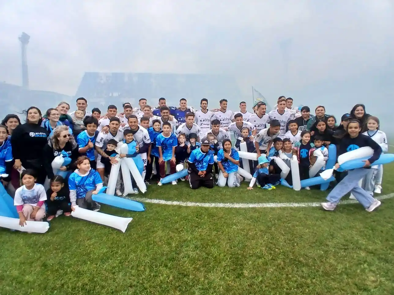 La Crema viaja a San Nicolás con la ilusión de ascender como bandera.Crédito: Gustavo Conti