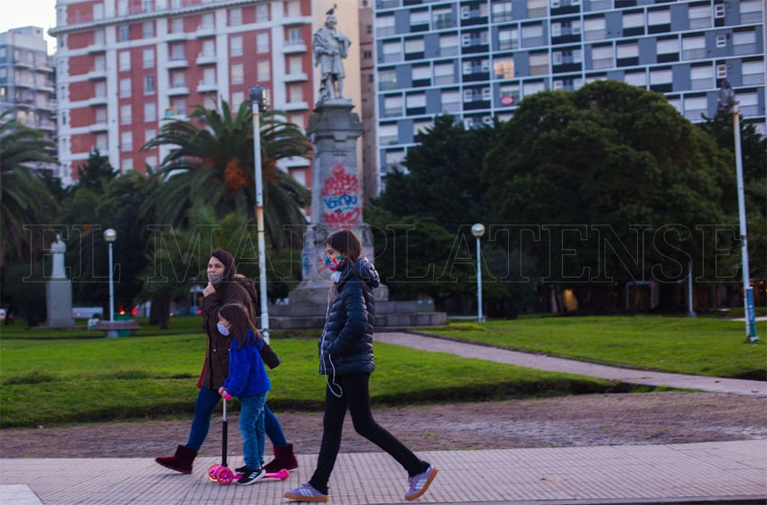 En Mar del Plata son 2.692 las personas que cursan la enfermedad
