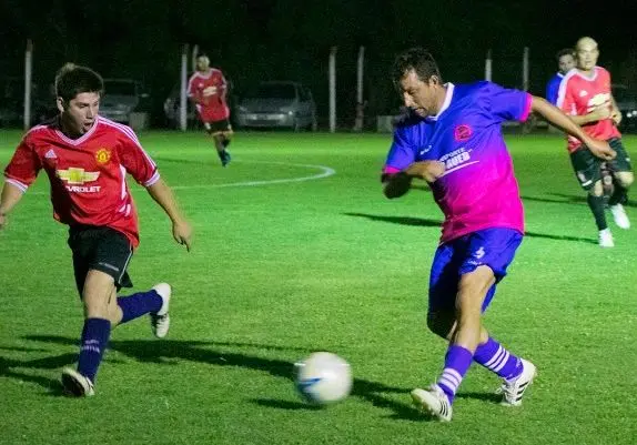 SAN CAYETANO: Finalizó el torneo amateur nocturno