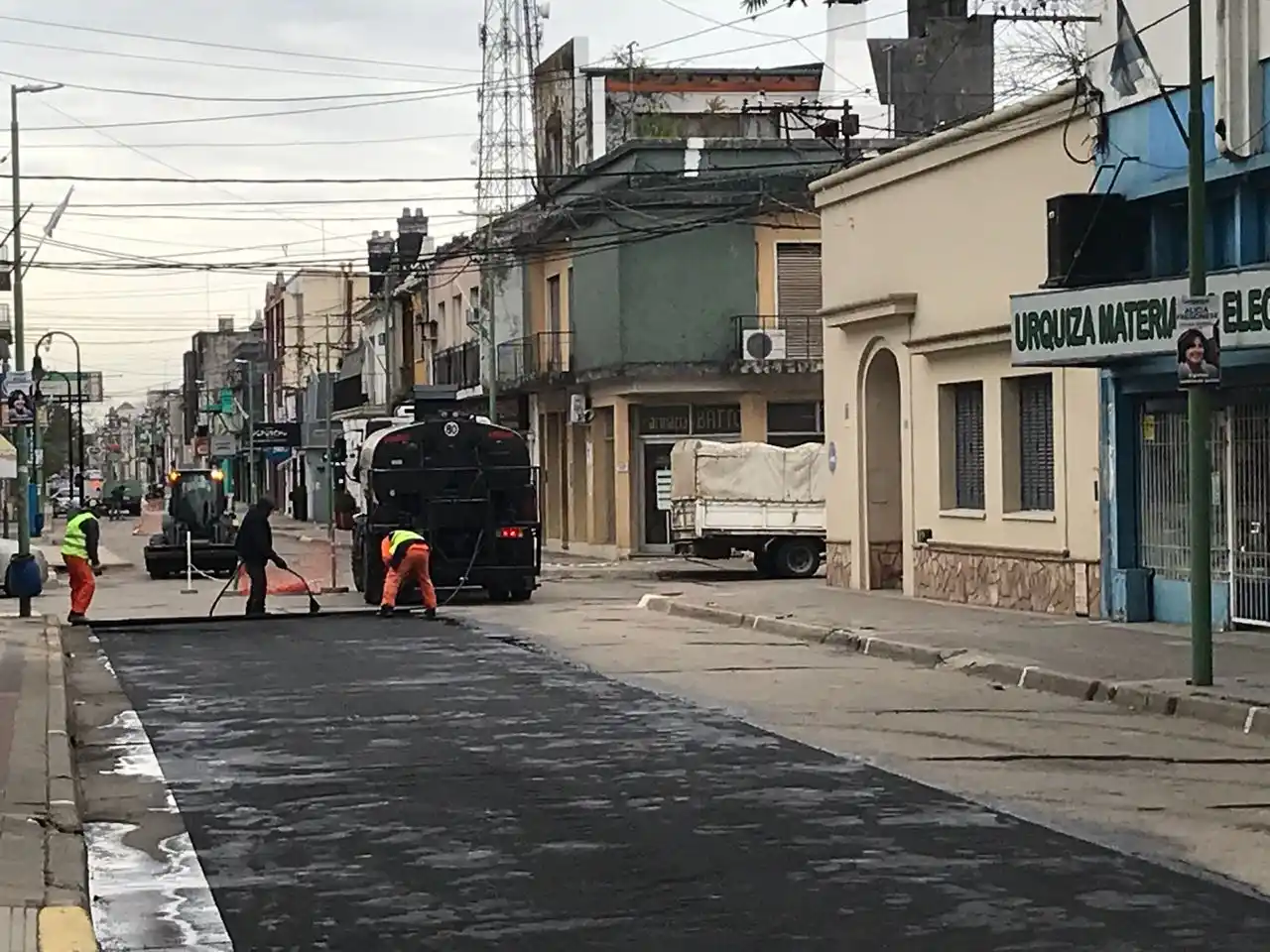 El Municipio apunta al centro: comenzaron con el asfaltado en Urquiza