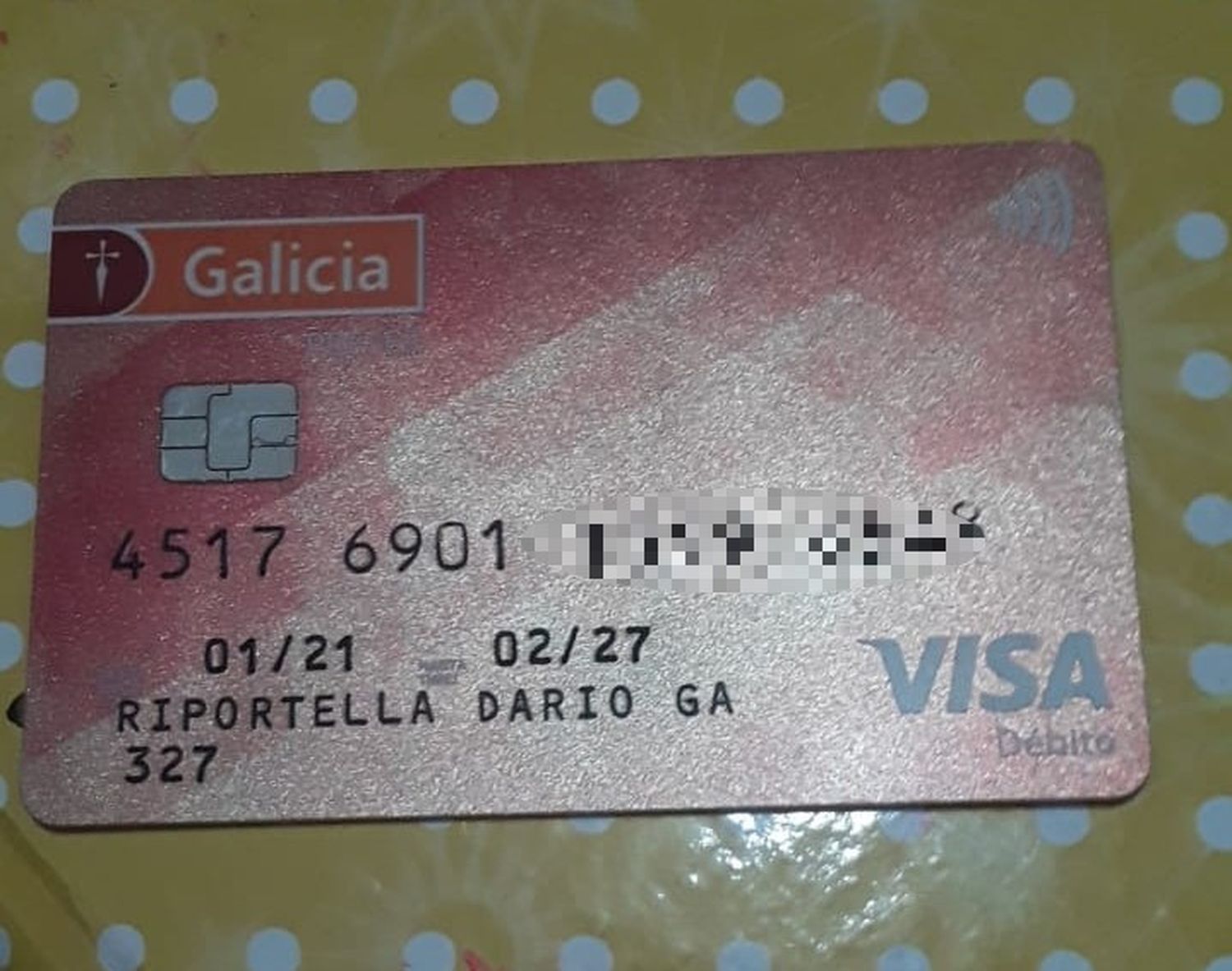 Encontraron tarjeta en el cajero automático