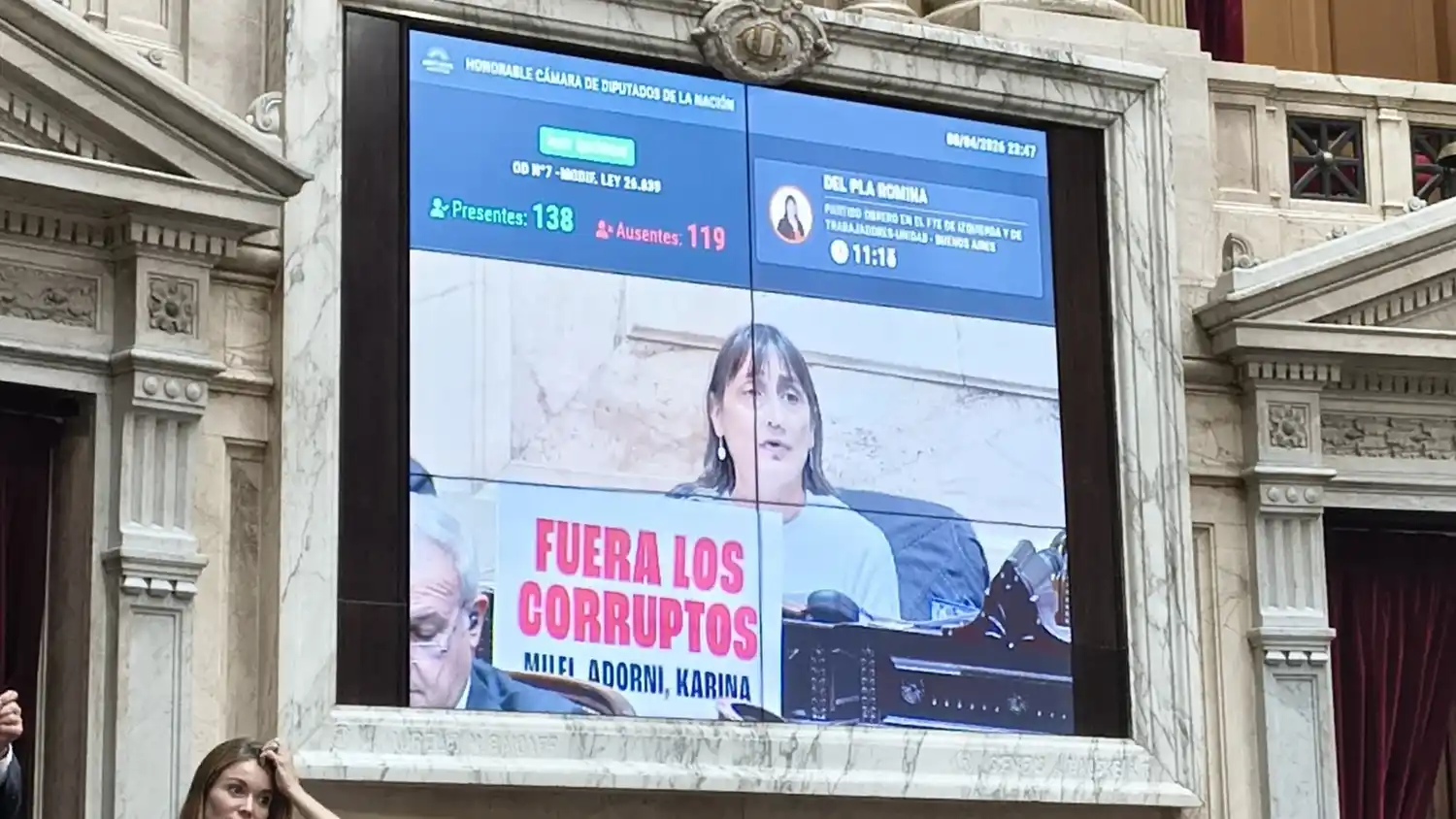 "El pueblo trabajador les va a hacer pagar burla por burla": Del Plá estalló contra el Gobierno por la Ley de Glaciares