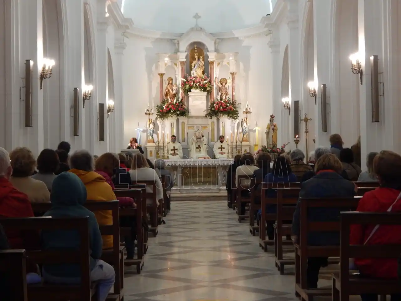 Chascomús se prepara para la Misa Crismal en la Iglesia Catedral