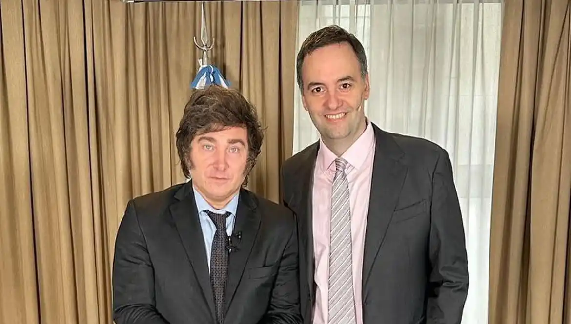Milei y Adorni