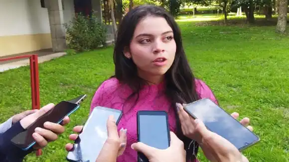 75 % de trabajadores universitarios han pensado en renunciar el último año