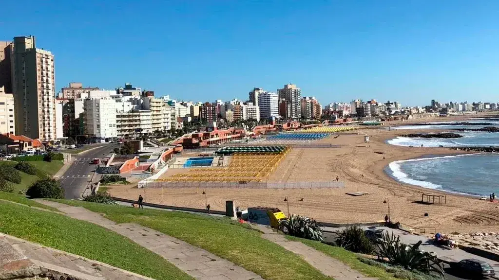 El tiempo en Mar del Plata: 'algo de sol' hasta el miércoles y lluvias para el jueves
