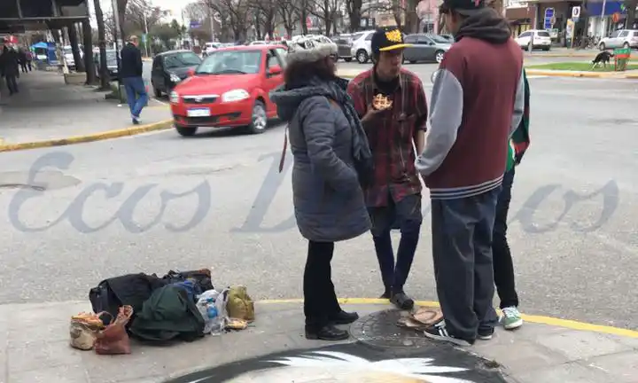 Realizaron intervención artística en la esquina de 59 y 64