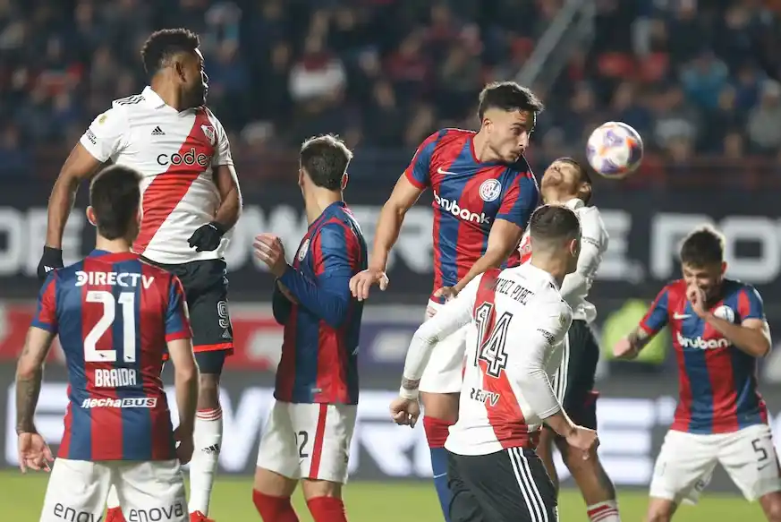 River recibe a un golpeado San Lorenzo con la chance de asegurarse la clasificación a la Libertadores