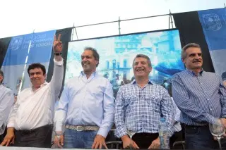 Scioli, Urribarri y Rossi llamaron a la "unidad" en el acto del PJ en La Matanza