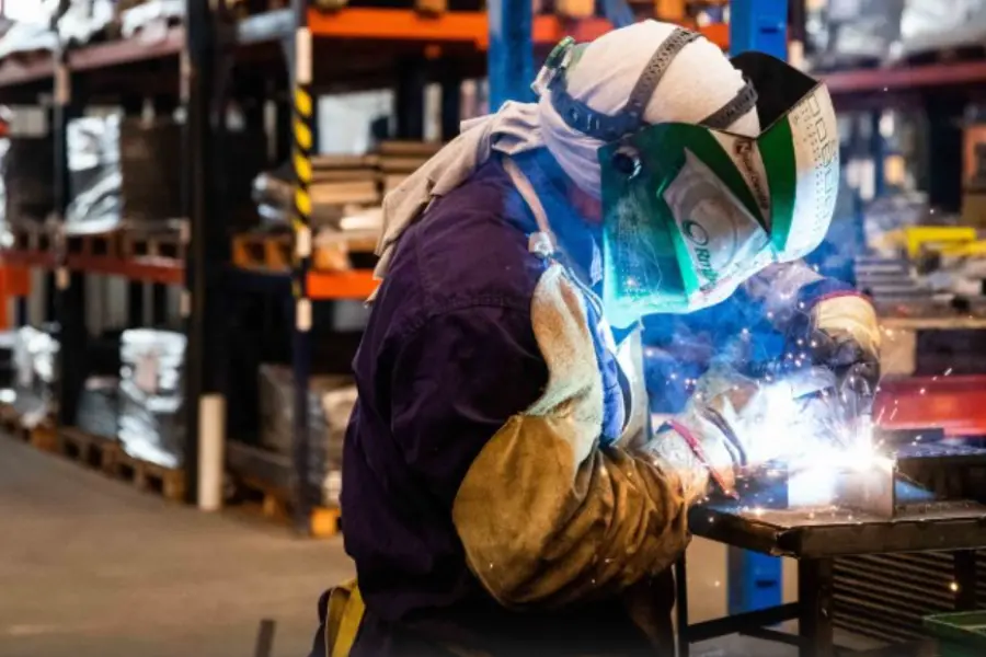 Industria pyme: creció 2,4% anual en marzo pero advierten por la necesidad de estabilizar los costos