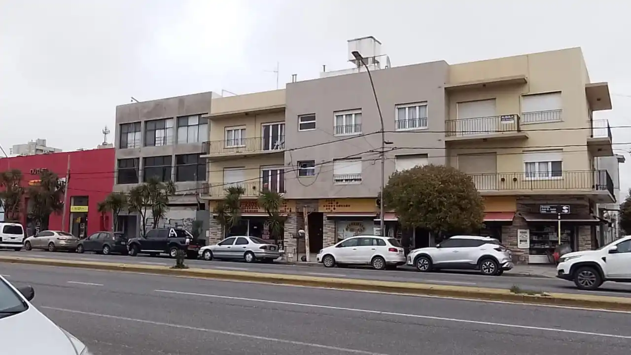 Se recomienda a los vecinos de la zona mantenerse informados a través de los canales oficiales de EDEA.