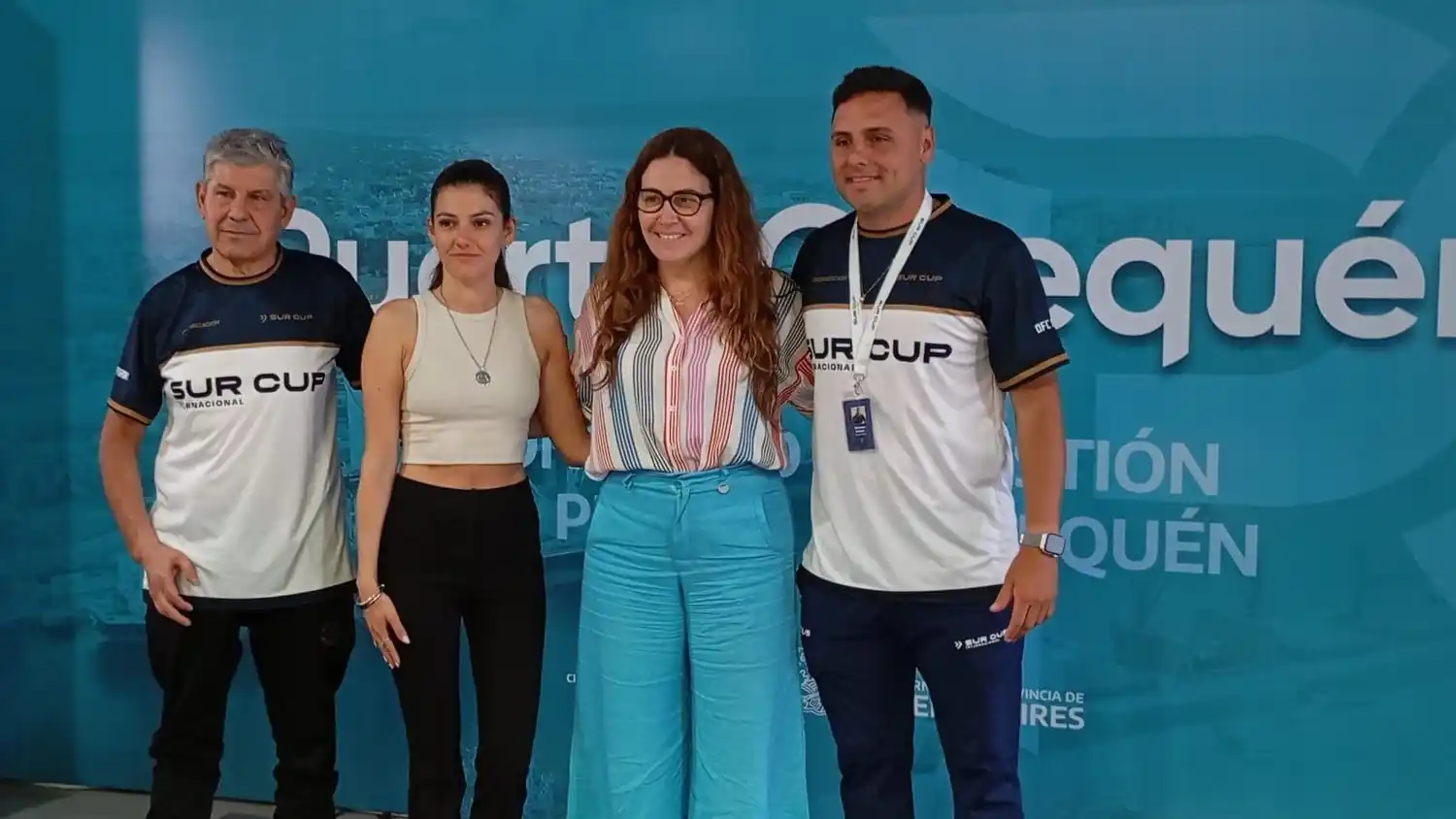 Conferencia de prensa de la Sur Cup. Encabezada por Juan Carlos Mendoza, Jimena López y Mariano Echeire