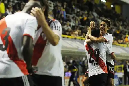 River le ganó a Boca 2 a 1 sobre el final y es escolta 