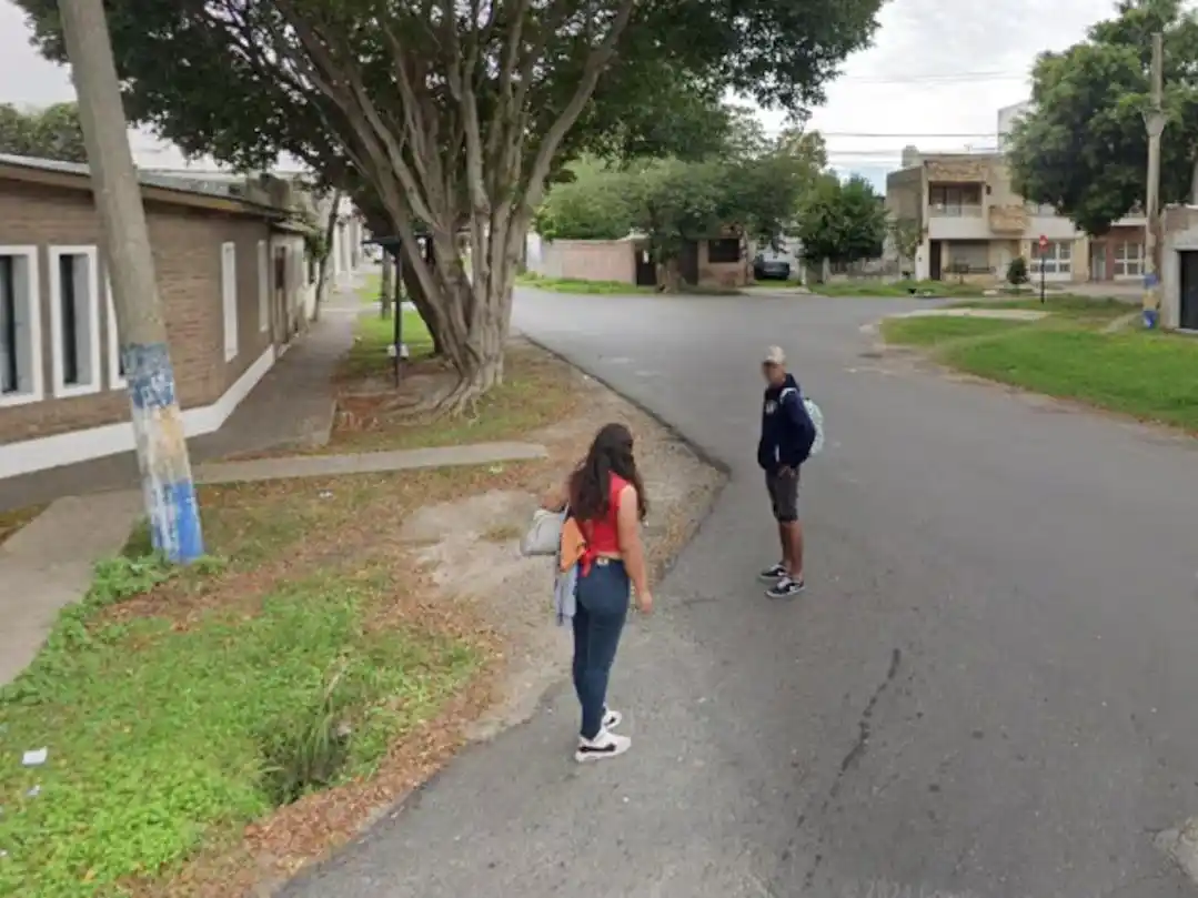 El adolescente que mató a su hermano fue detenido a pocas cuadras del lugar del crimen (Foto: Google Maps)