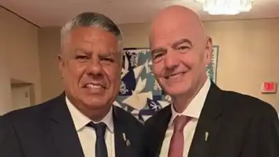 Tapia e Infantino.
