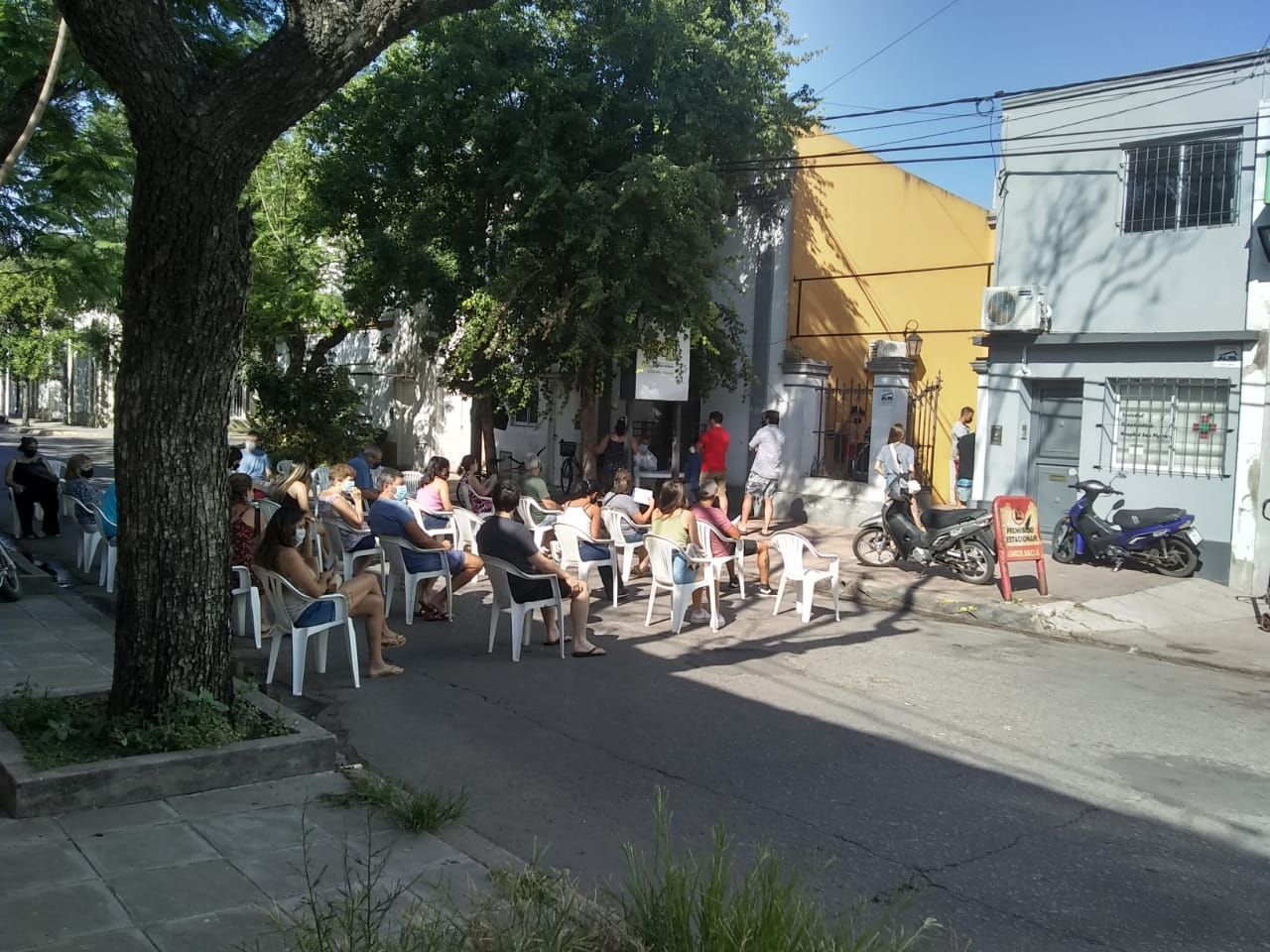 Coronavirus: Alta demanda en los consultorios amarillos y en Andar, hoy retoman la vacunación