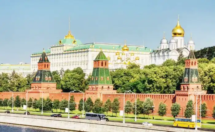 Rusia y Estados Unidos acordaron garantizar la navegación en el Mar Negro