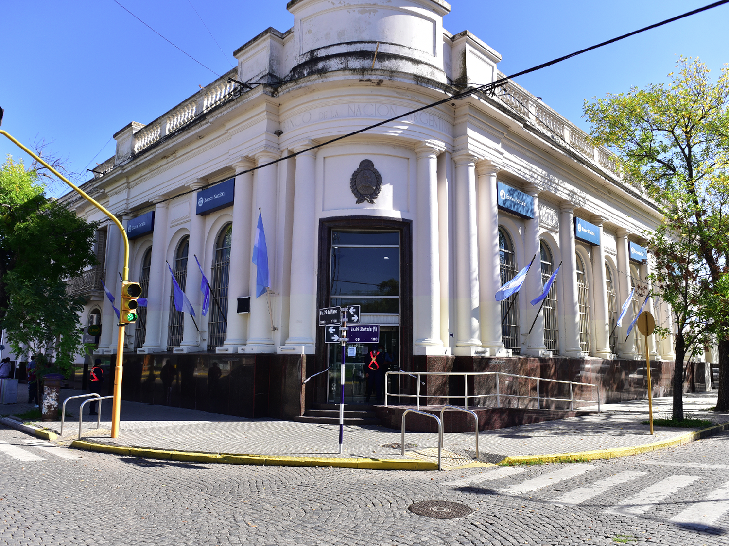 Bancos de capital nacional ya dieron más de $10.000 millones en créditos a pymes para pagar sueldos