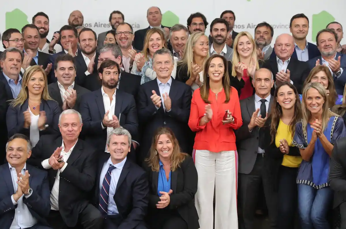 Macri en "modo campaña": Arengó a la tropa en Provincia y a los "Pro" y cedió en tarifa de gas