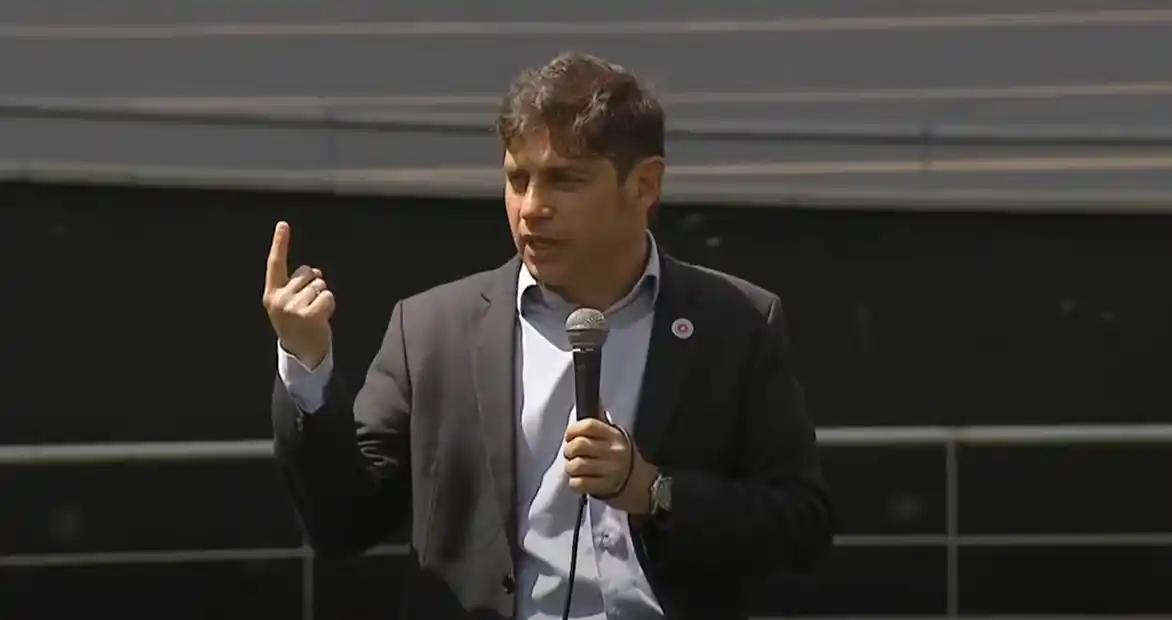 "En la Provincia no hubo fosas comunes para enterrar a los muertos": La frase de Kicillof para criticar a la oposición