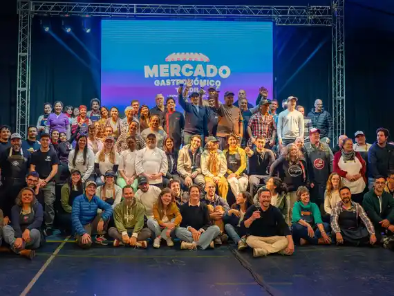 Arranca el Mercado Gastronómico 2025: ¿Qué platos se podrán comer hoy?