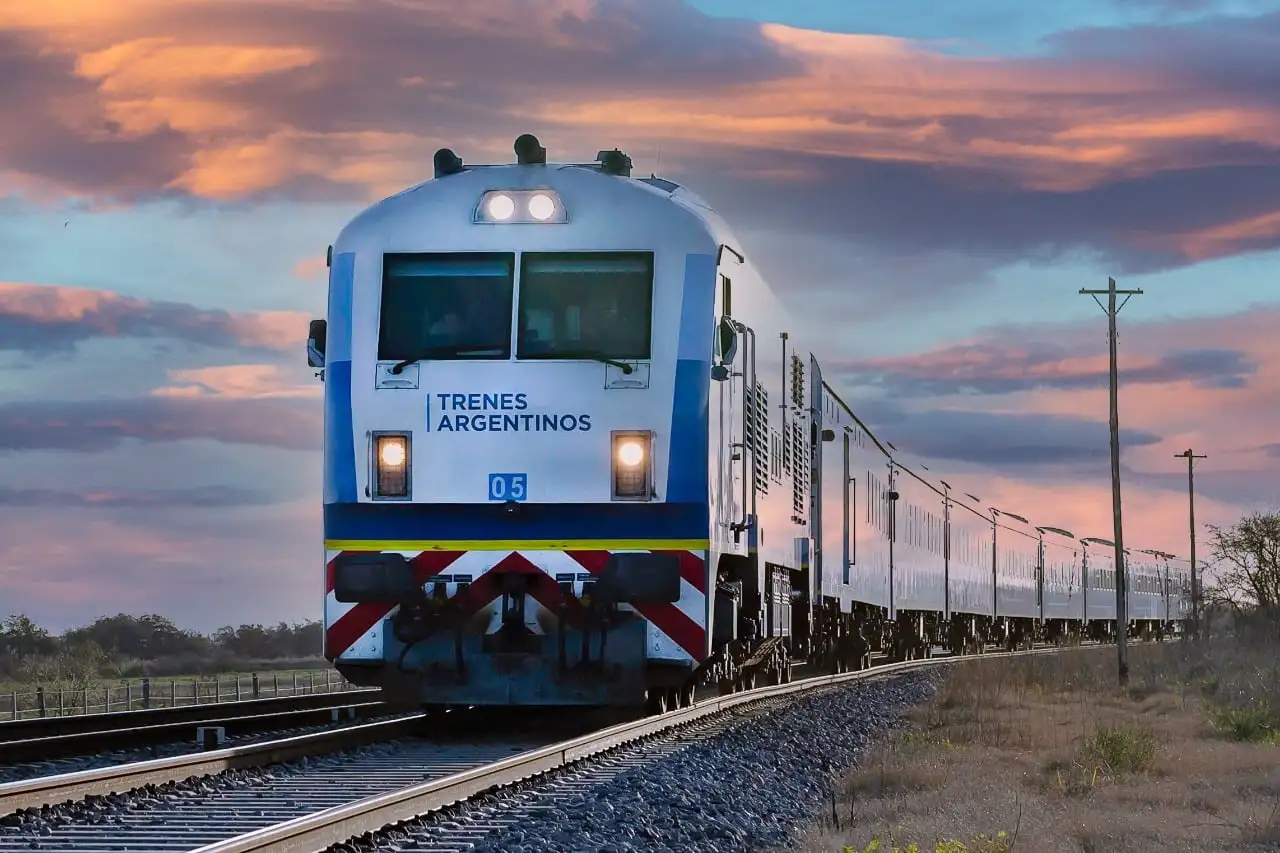La interrupción del servicio a Bahía Blanca dejó sin tren a una decena de ciudades. – Trenes Argentinos –