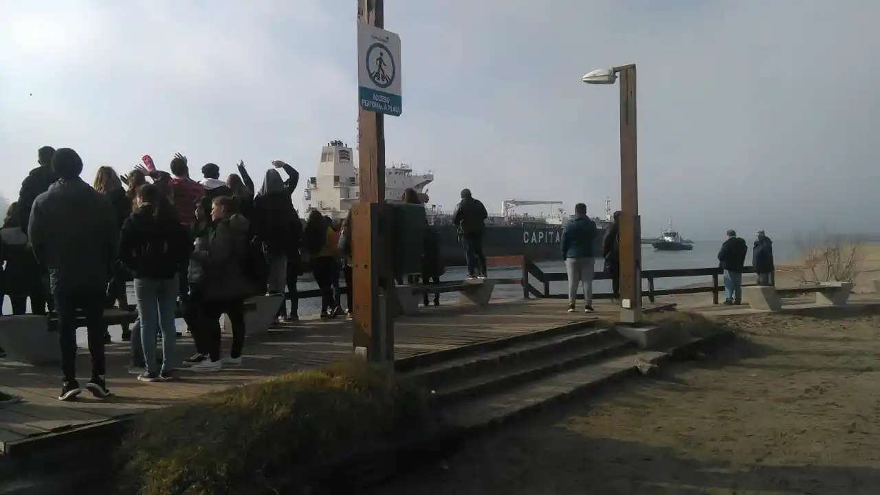 Puerto Quequén recibió más de 250 alumnos en quince días