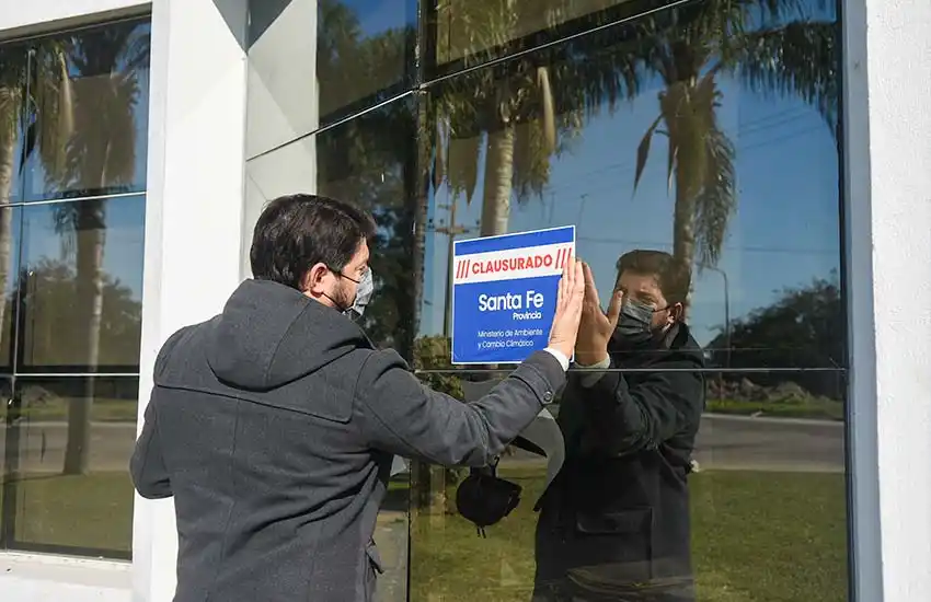 La provincia clausuró una empresa de alimentos por incumplimiento ambiental