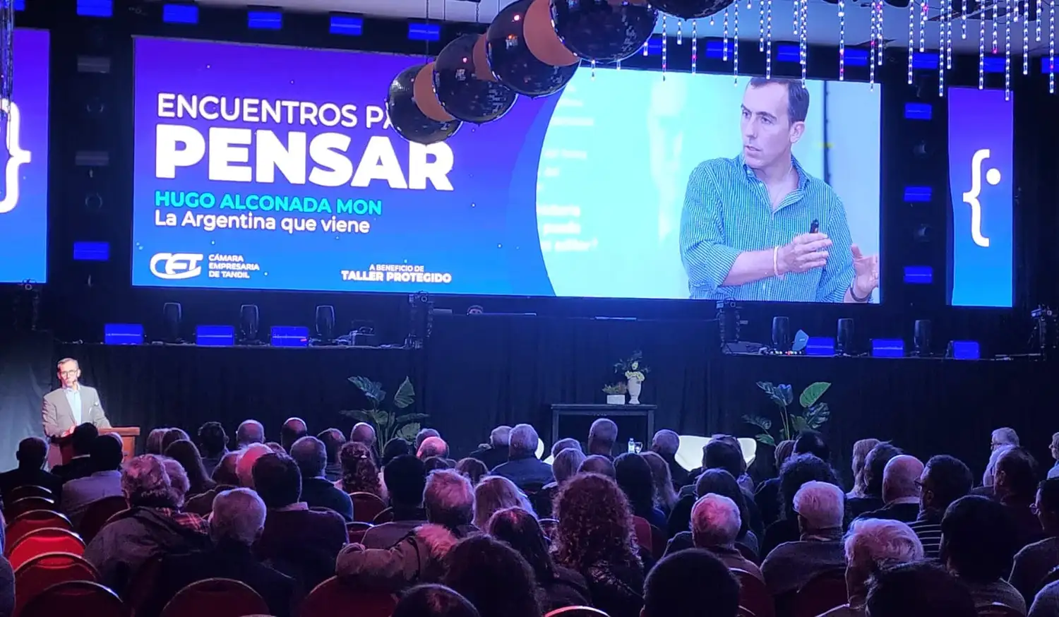 Hugo Alconada Mon en la Cámara Empresaria de Tandil