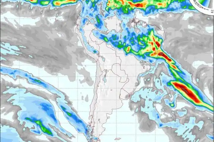 El azul que indica lluvias se ve lejos de Entre Ríos en el mapa climático