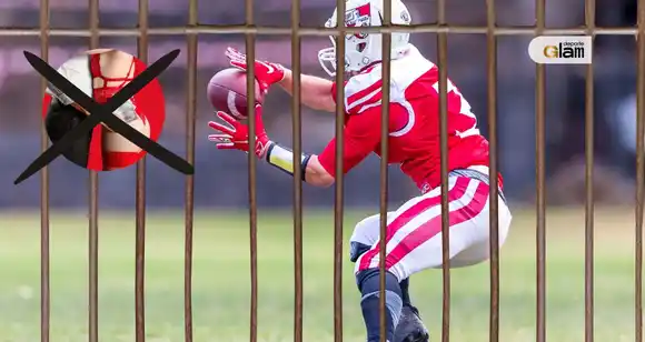 Escándalo total: ex NFL dejó 6 horas a su hijo en el auto para estar con prostituta