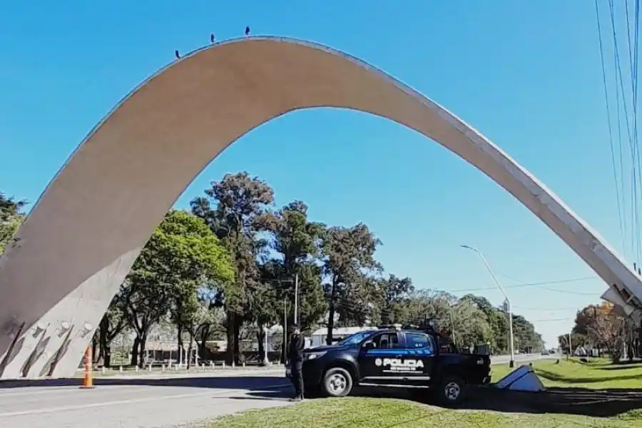 Evadió un control policial y fue detenido con una moto robada