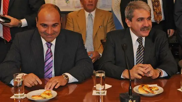 Procesaron a Aníbal Fernández, Manzur y Gollan por el plan Qunita