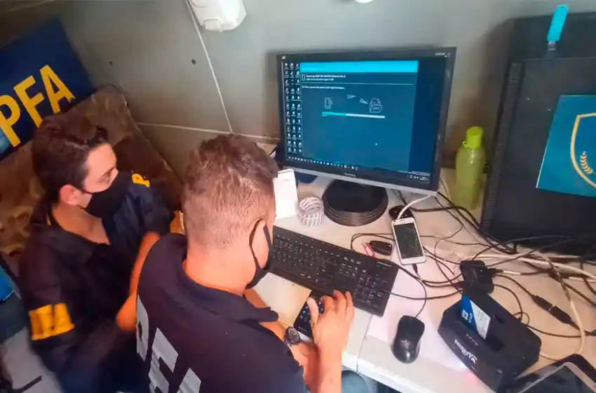 Operativo de la Policía Federal en Villa Gesell: otro caso de viralización de pornografía infantil