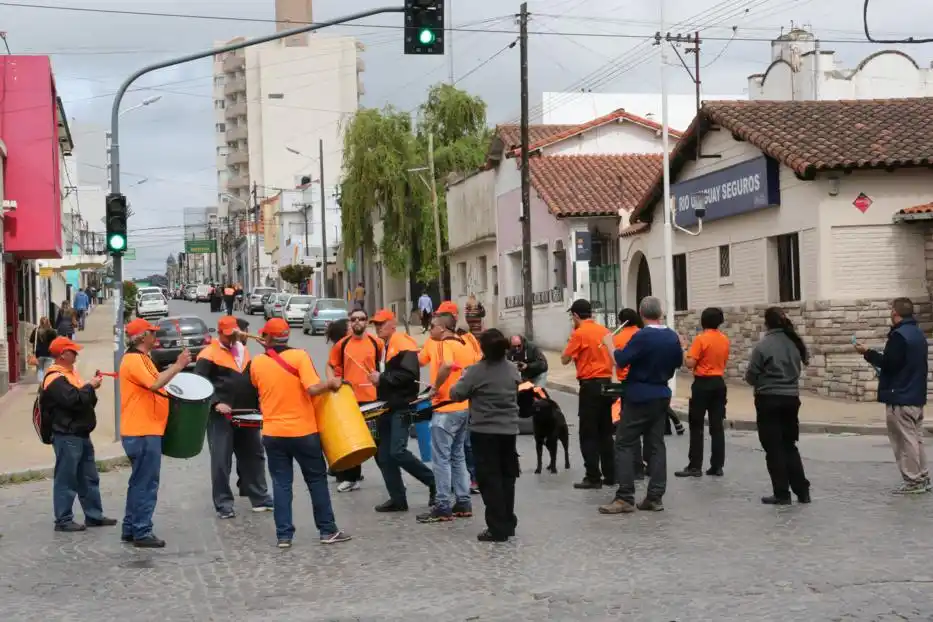 Inspectores de tránsito se manifestaron en reclamo  de mejoras