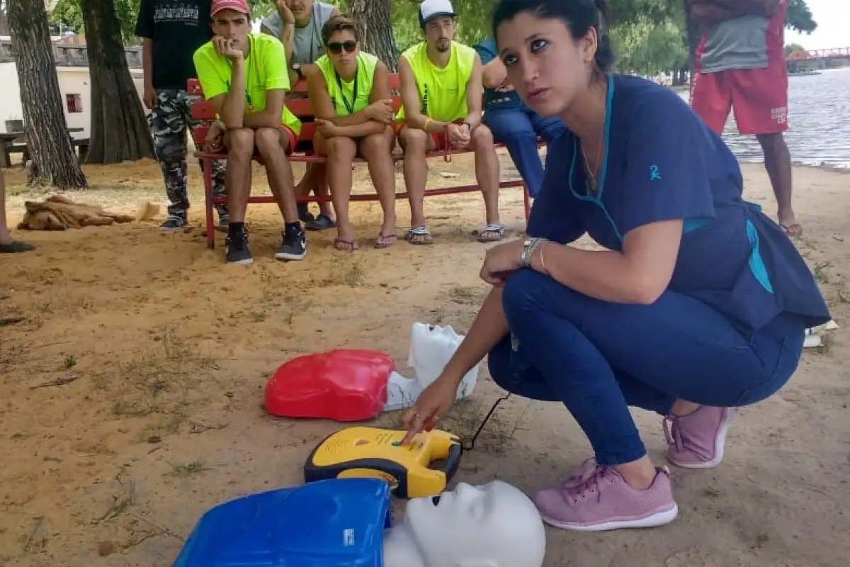 Capacitaron en RCP y primeros auxilios al personal del Balneario Municipal