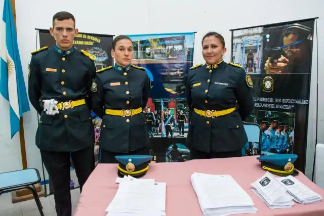 Se desarrolló la Feria de las Carreras en el Complejo