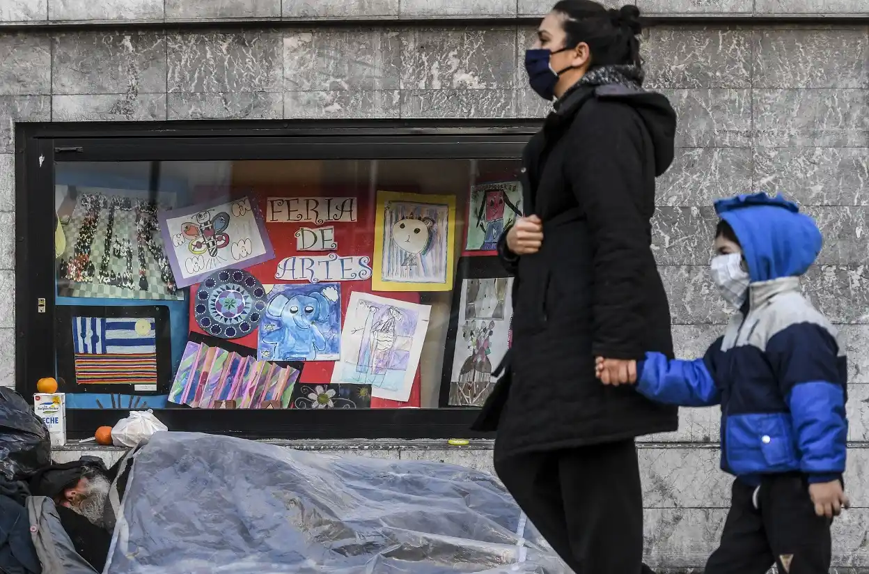 Treinta personas murieron y hubo 1.531 nuevos casos en el país