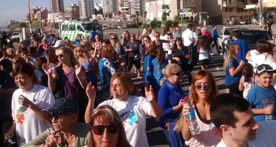 Realizan correcaminata por el Día Mundial de la Concientización del Autismo