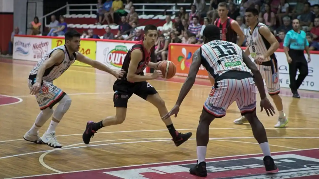 Central venció a Deportivo Viedma y sigue infranqueable en el Bértora