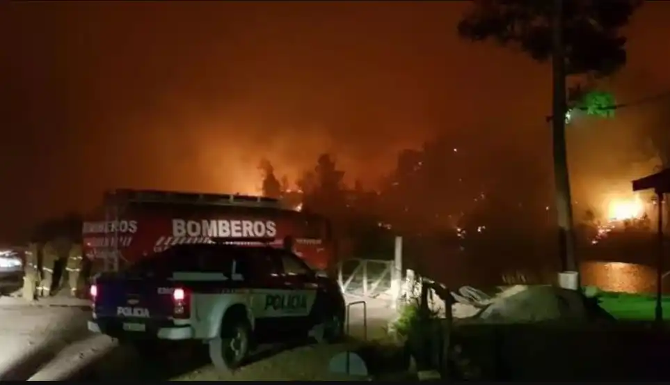 Evacuados en Córdoba por un incendio forestal  